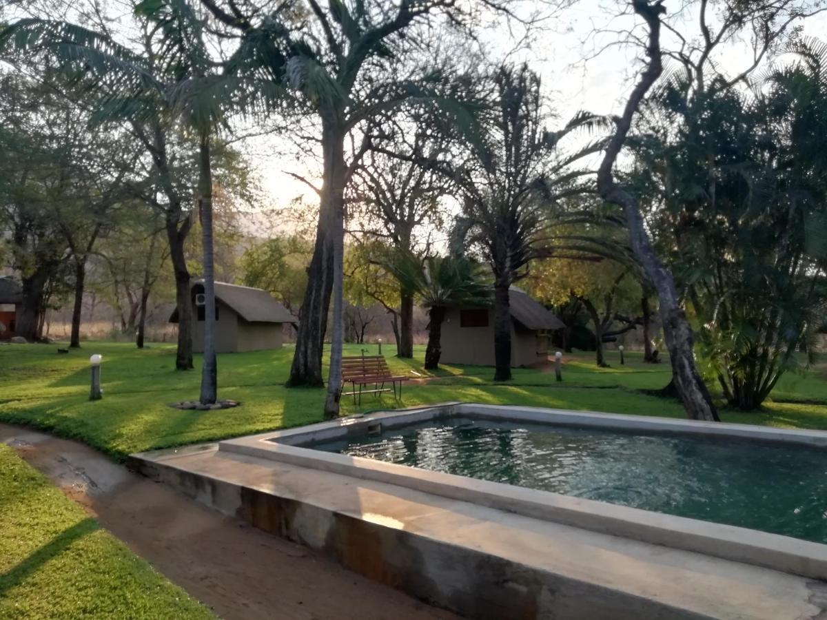 Shumba Safaris Bush Camp Villa Hoedspruit Exterior photo