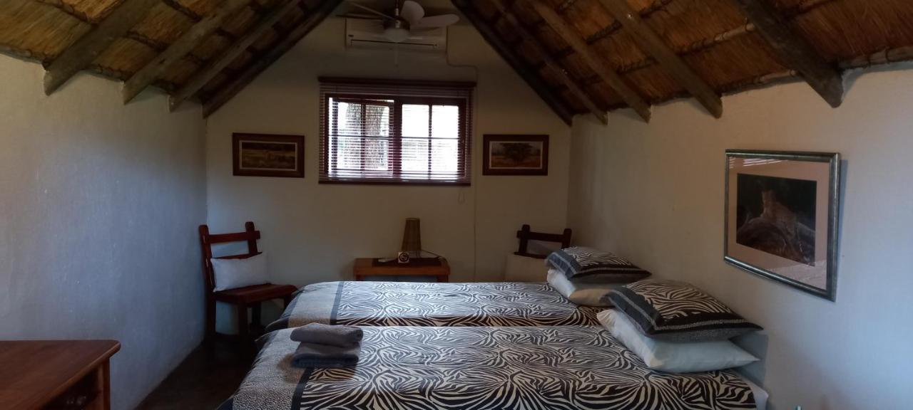 Shumba Safaris Bush Camp Villa Hoedspruit Exterior photo